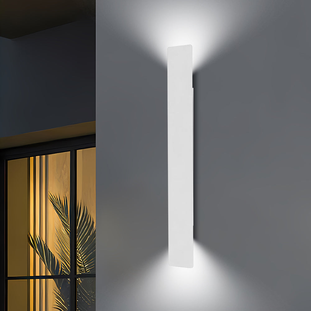 Modern Outdoor LED Wall Light