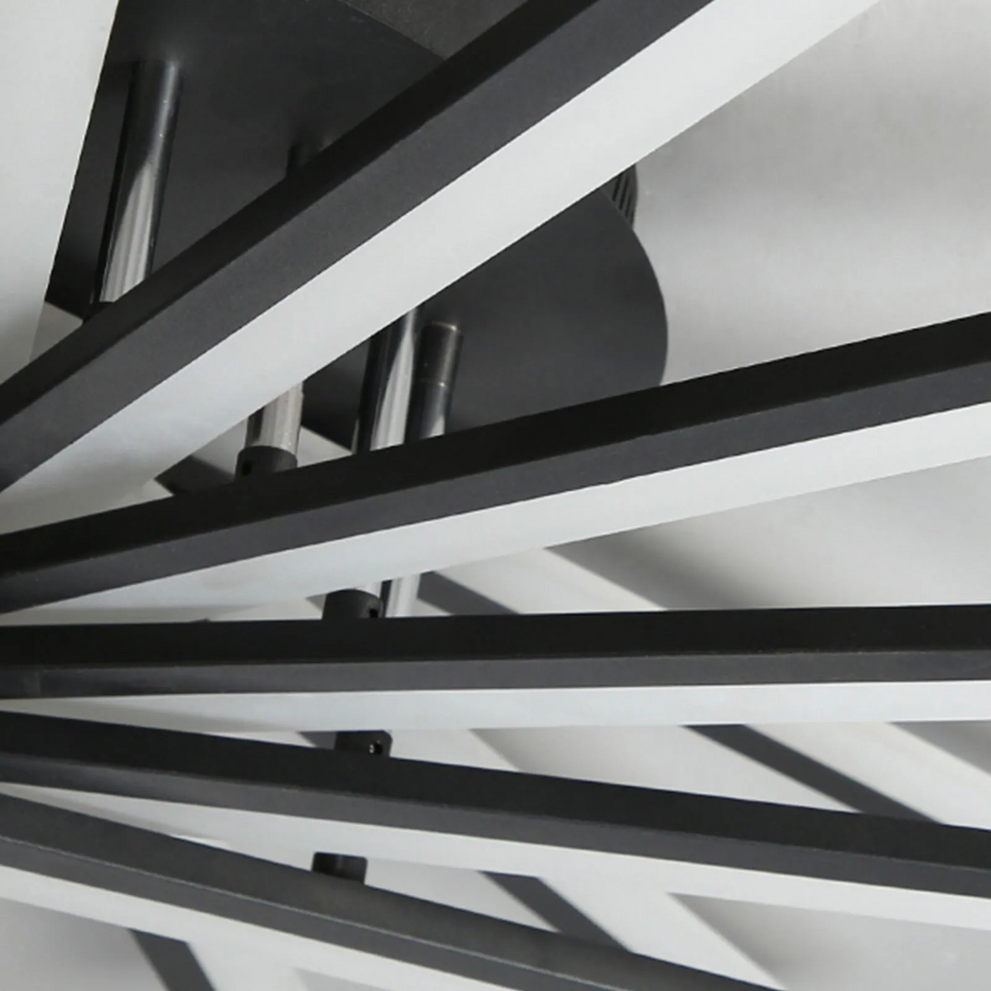 Nordic Metal LED Light