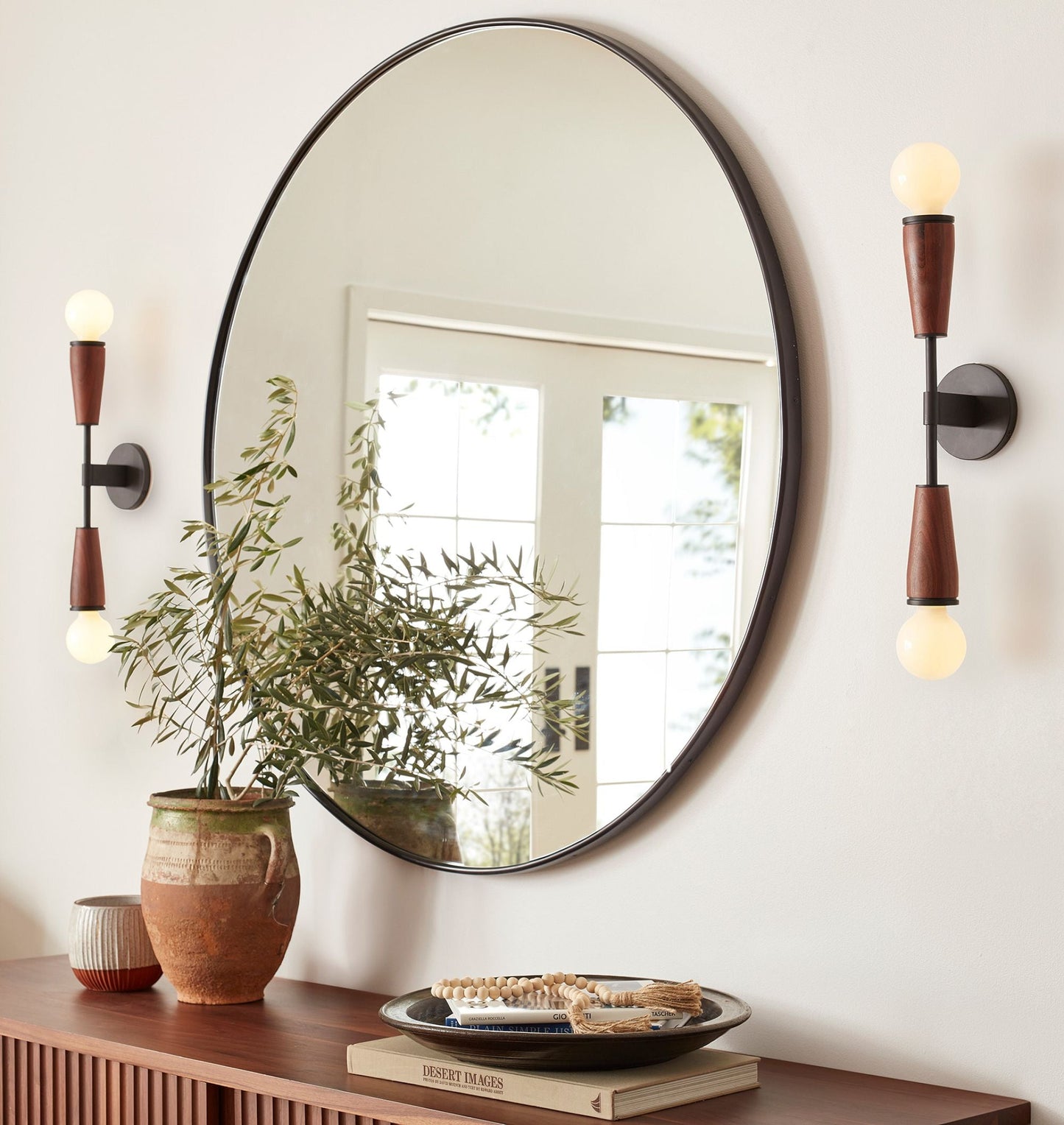 Dual Shade Retro Wall Lamp