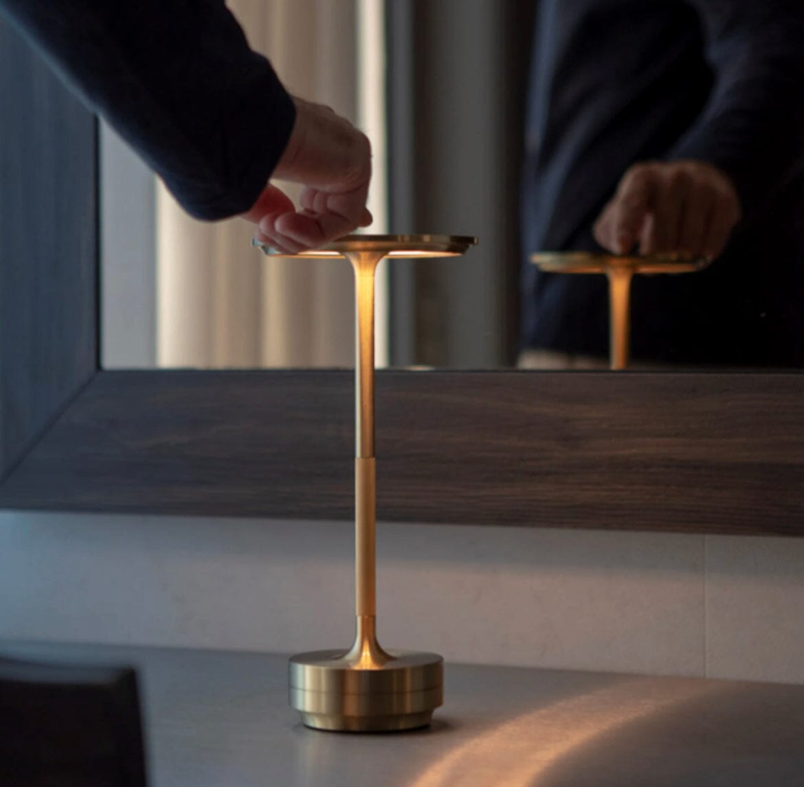 Retro Rechargeable Touch Desk Lamp