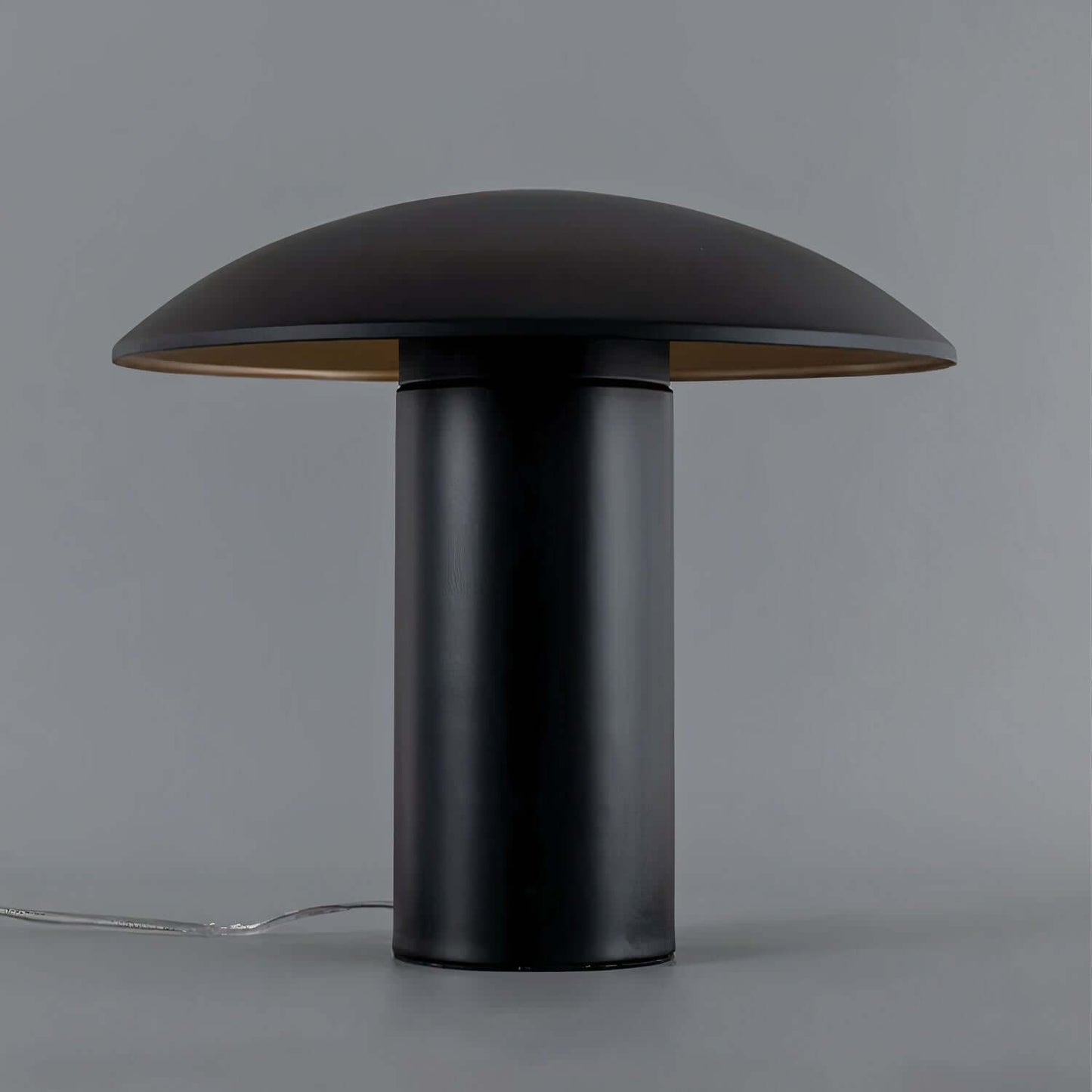 Minimalist Sculpted Table Lamp