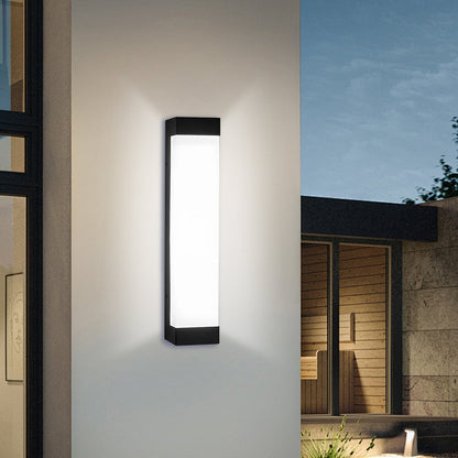 Modern Waterproof Outdoor Wall Lamp