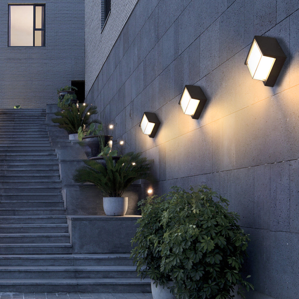 Geometric LED Outdoor Wall Light