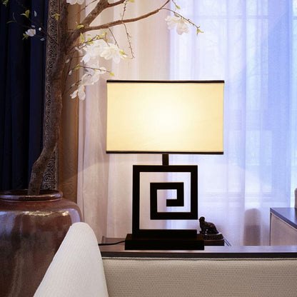 Nostalgic Glow Table Lamp