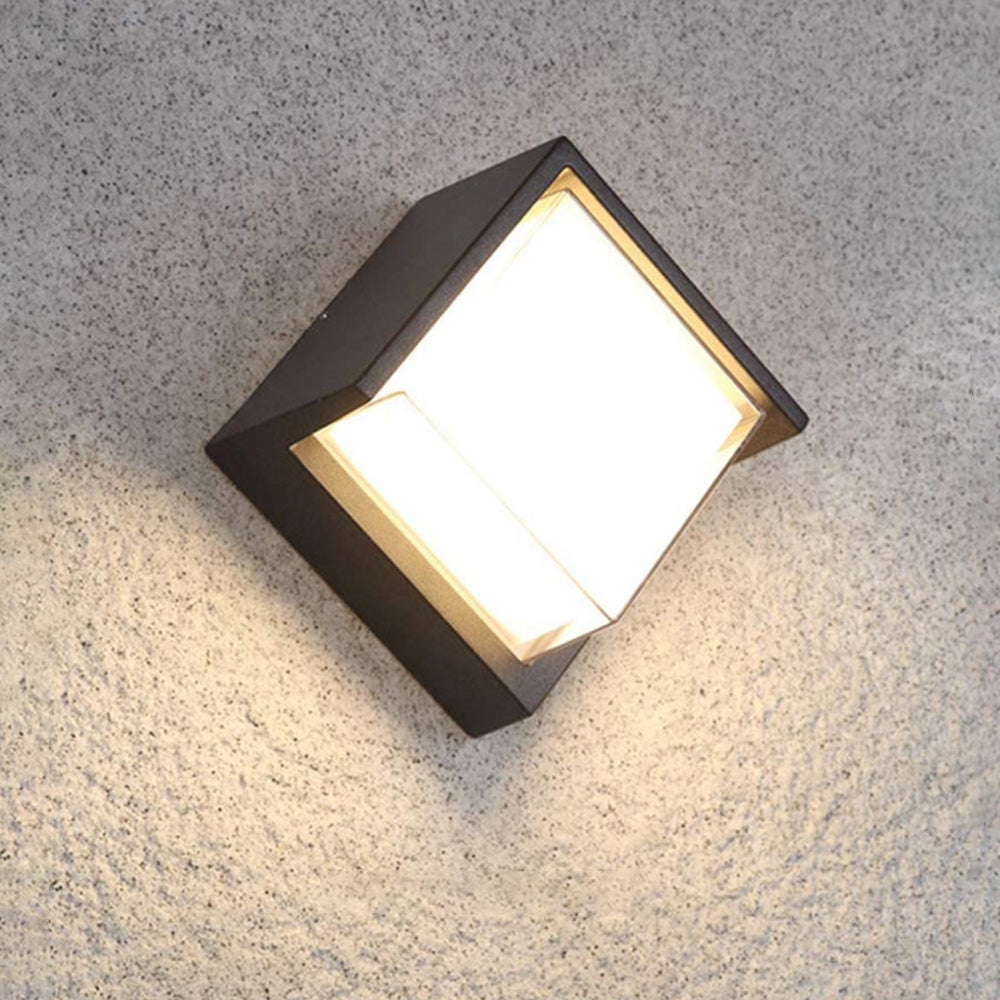 Geometric LED Outdoor Wall Light
