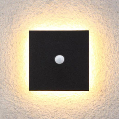 Modern Geometric LED Outdoor Wall Light