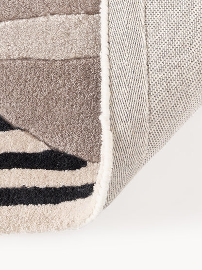 Elvara abstract wool viscose rug