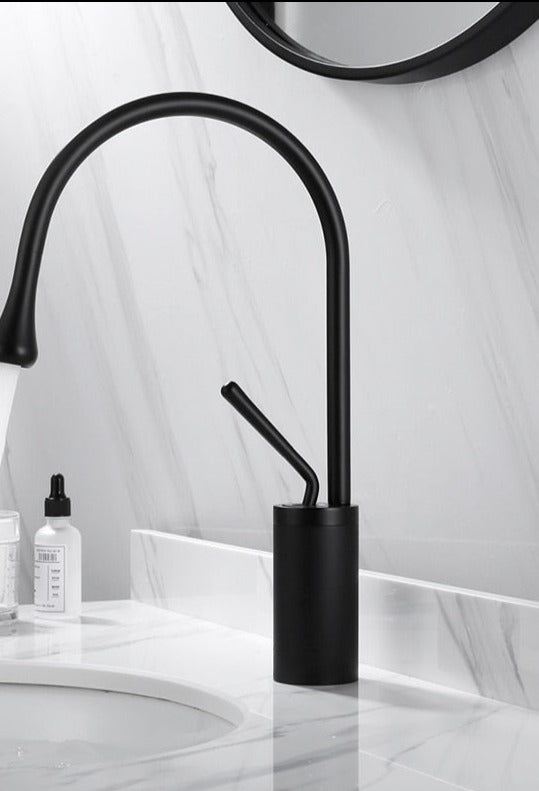 Elegant Basin Faucet – Modern Design & High-Quality Craftsmanship