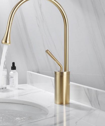 Elegant Basin Faucet – Modern Design & High-Quality Craftsmanship