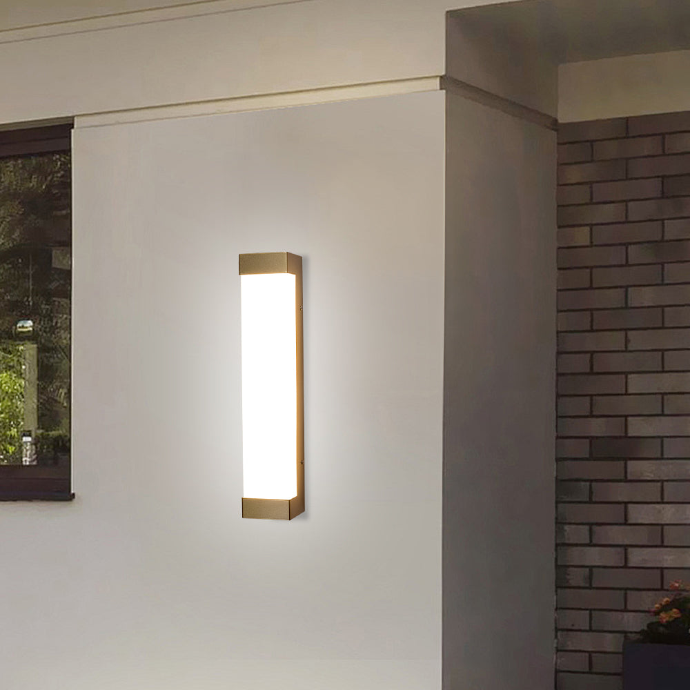 Modern Waterproof Outdoor Wall Lamp