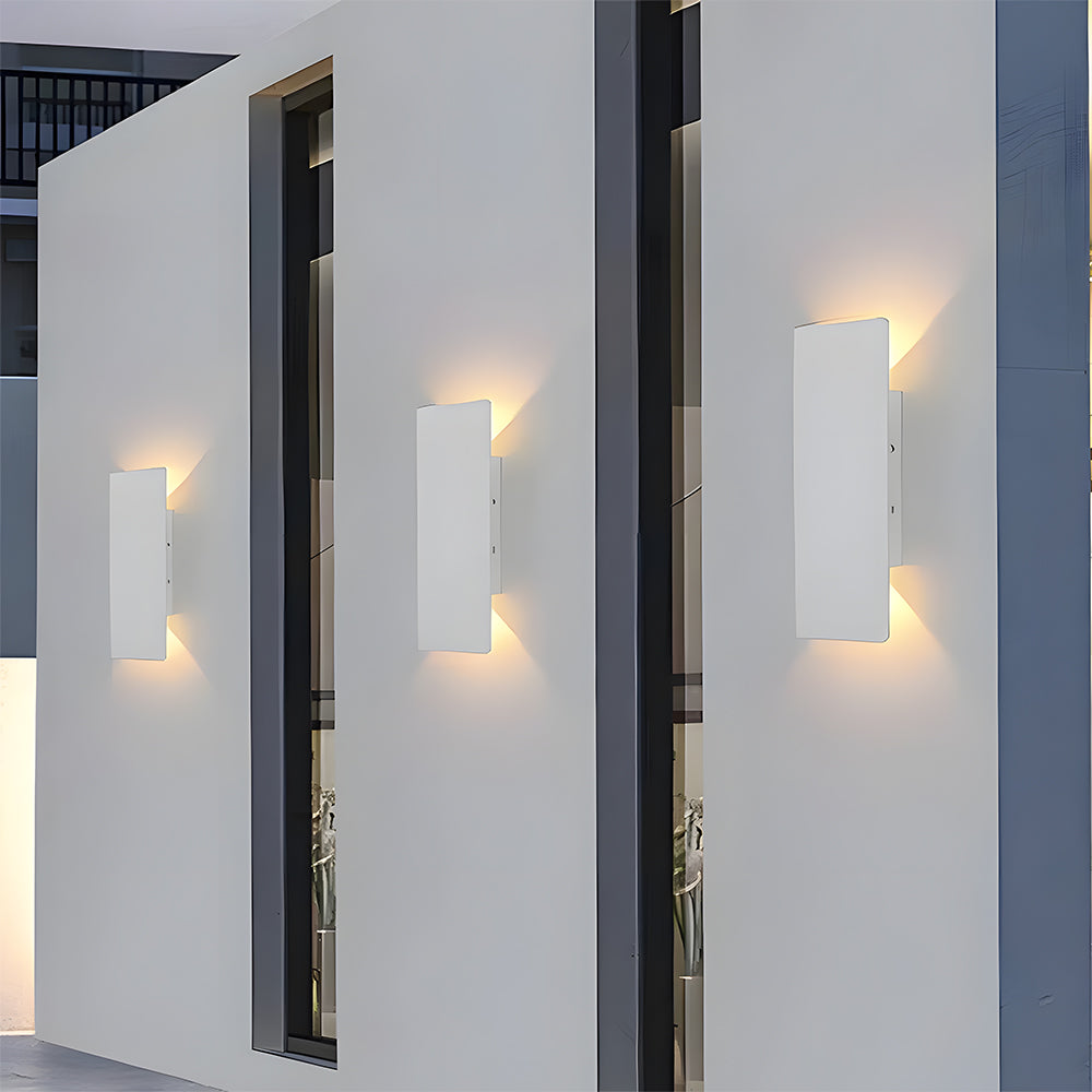 Modern Outdoor LED Wall Light