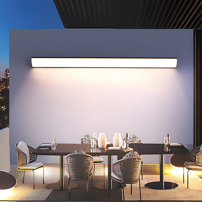 Sleek Waterproof Wall Lamp