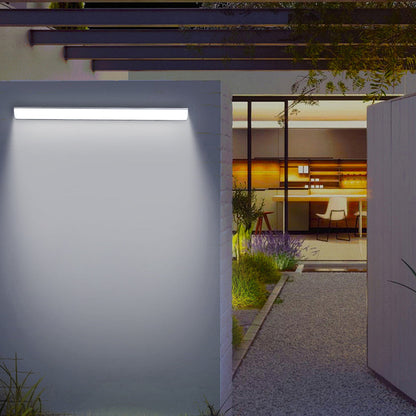 Sleek Waterproof Wall Lamp