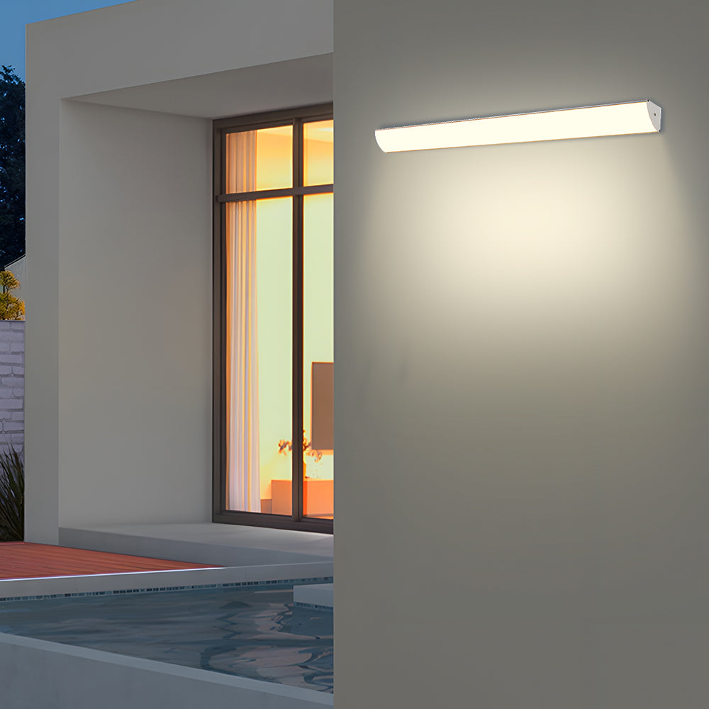 Sleek Waterproof Wall Lamp