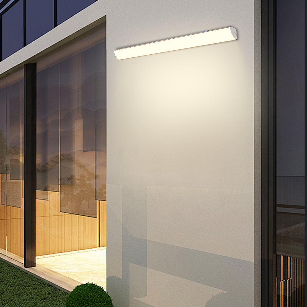 Sleek Waterproof Wall Lamp