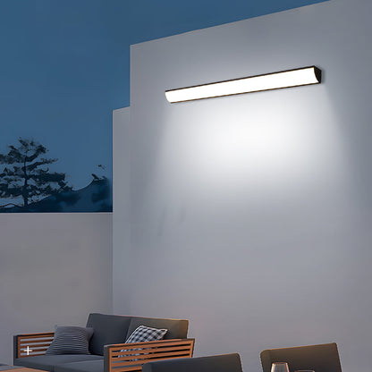 Sleek Waterproof Wall Lamp