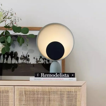 Sculptural bowl table lamp