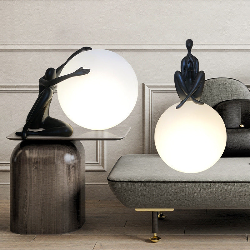 Modern Resin Embrace Accent Light