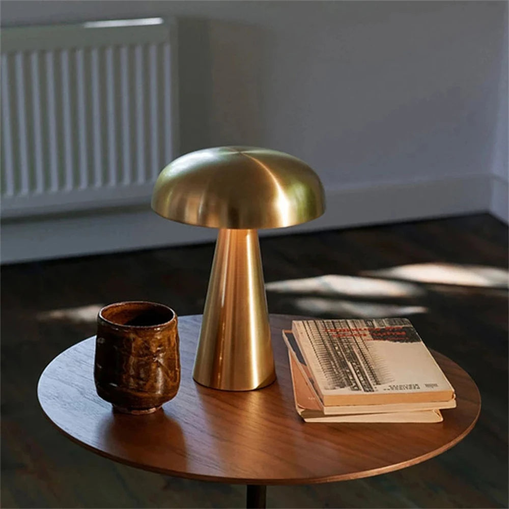 Curved Cap Minimalist Light