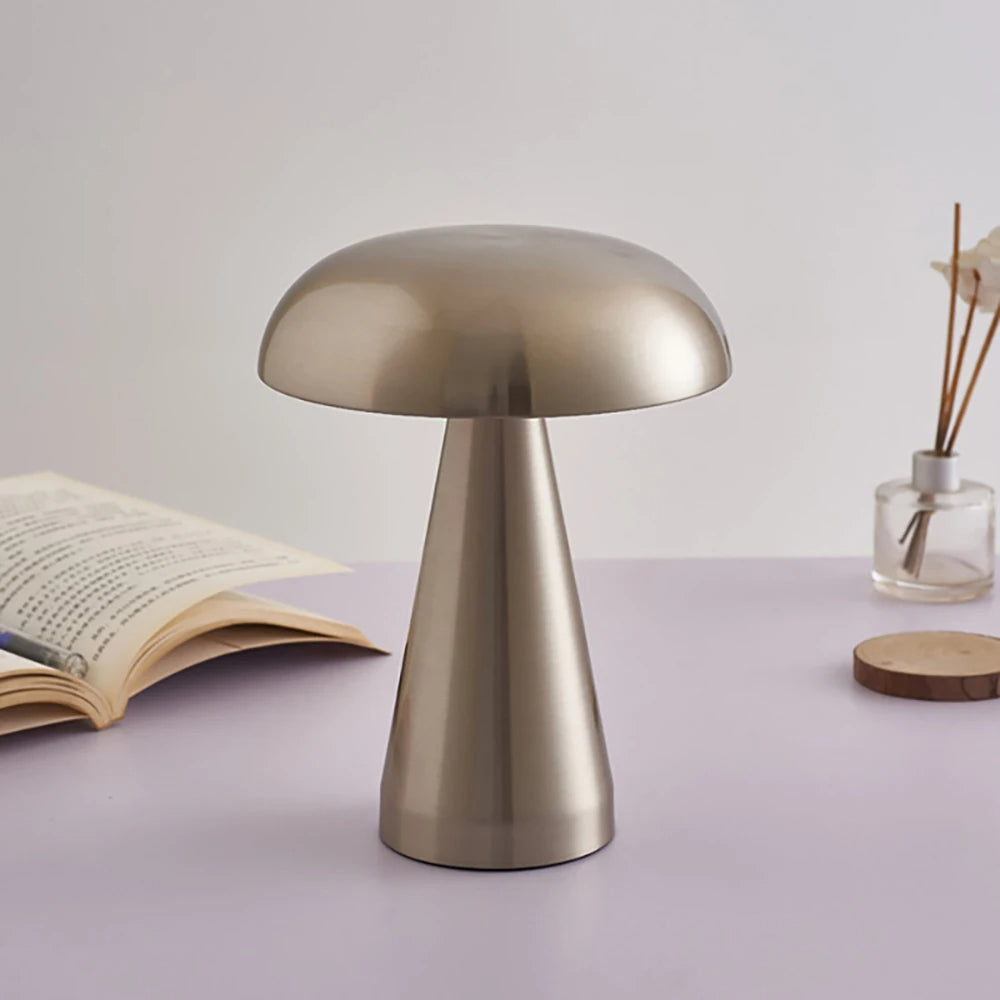 Curved Cap Minimalist Light