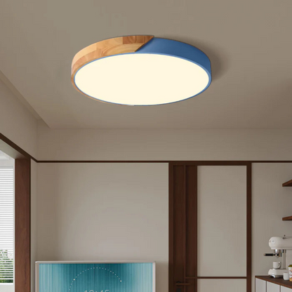 Skalvi Scandinavian Wood Ceiling Light