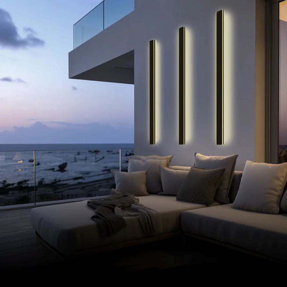 Veldrin Minimalist Slim Black Metal Outdoor Wall Light