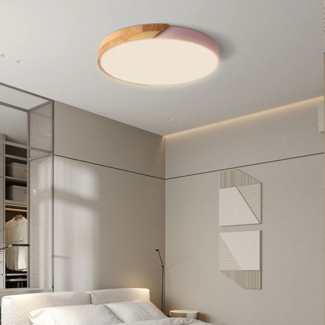 Skalvi Scandinavian Wood Ceiling Light