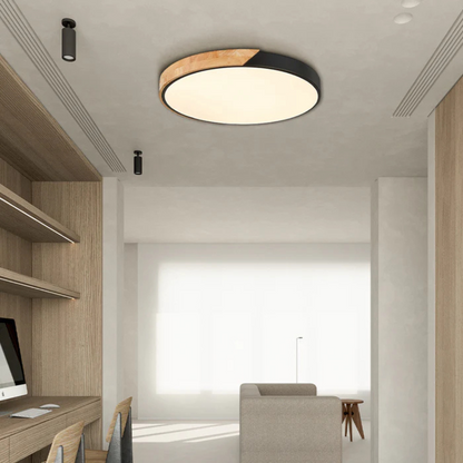 Skalvi Scandinavian Wood Ceiling Light