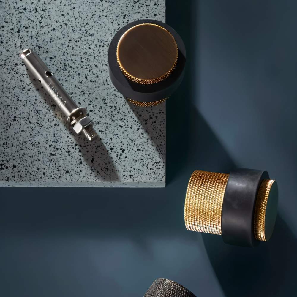 Nelvora Minimalist Brass Floor Door Stop