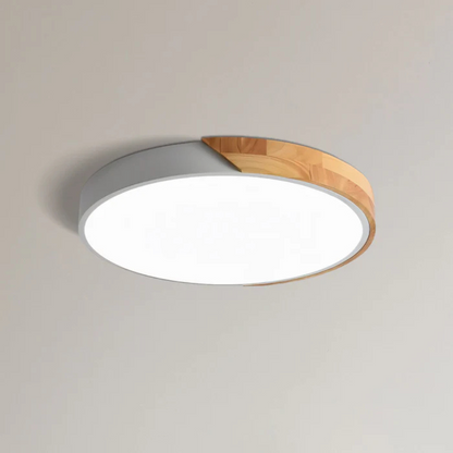 Skalvi Scandinavian Wood Ceiling Light