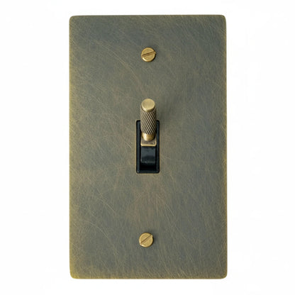 Ivarelle Vintage Solid Brass 1-Gang Toggle Switch