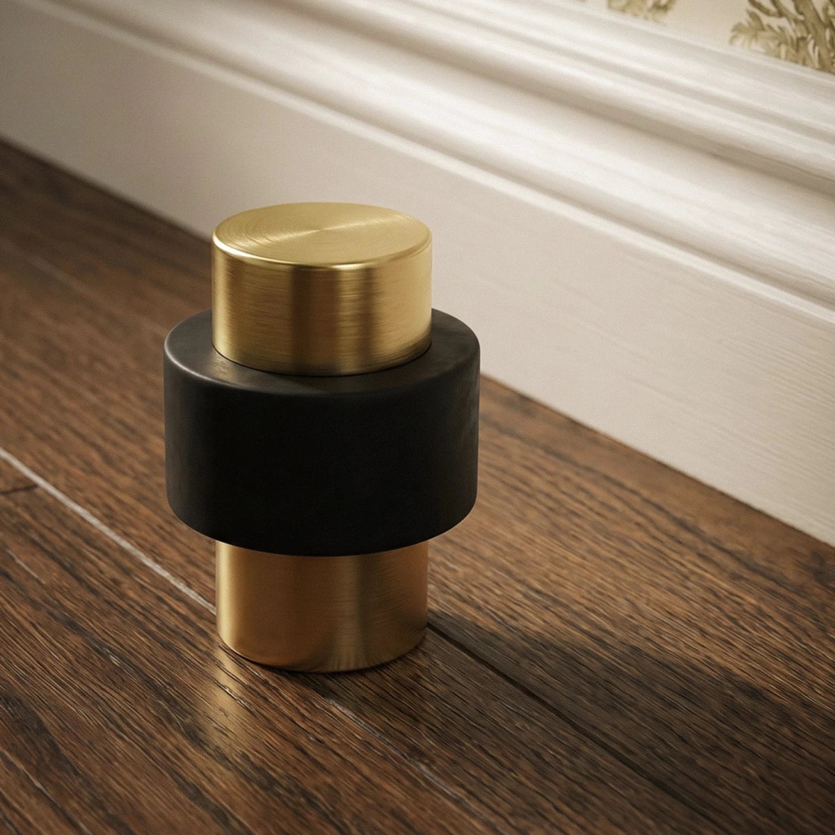 Nelvora Minimalist Brass Floor Door Stop