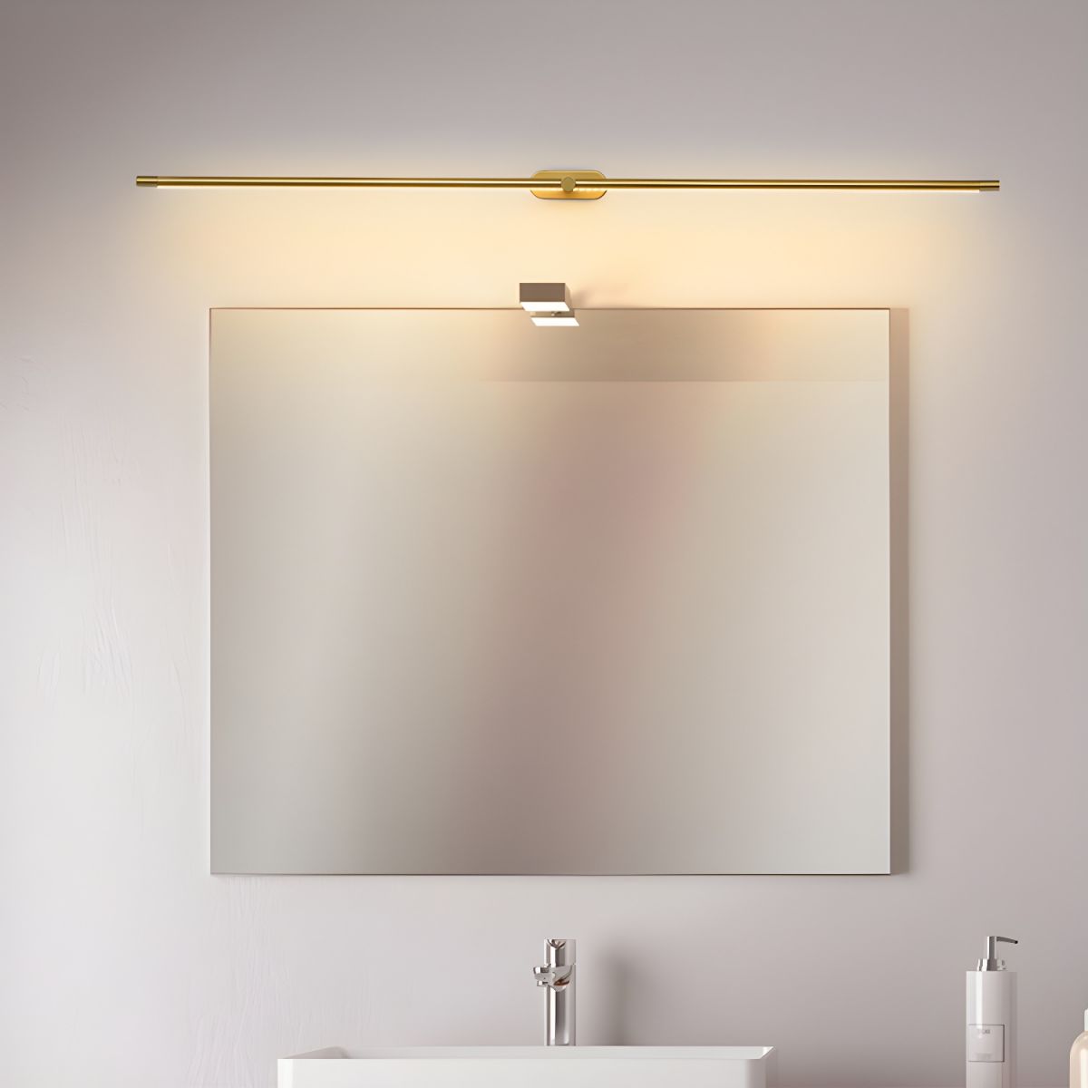 Arvenna Minimalist Aluminium Picture Wall Light