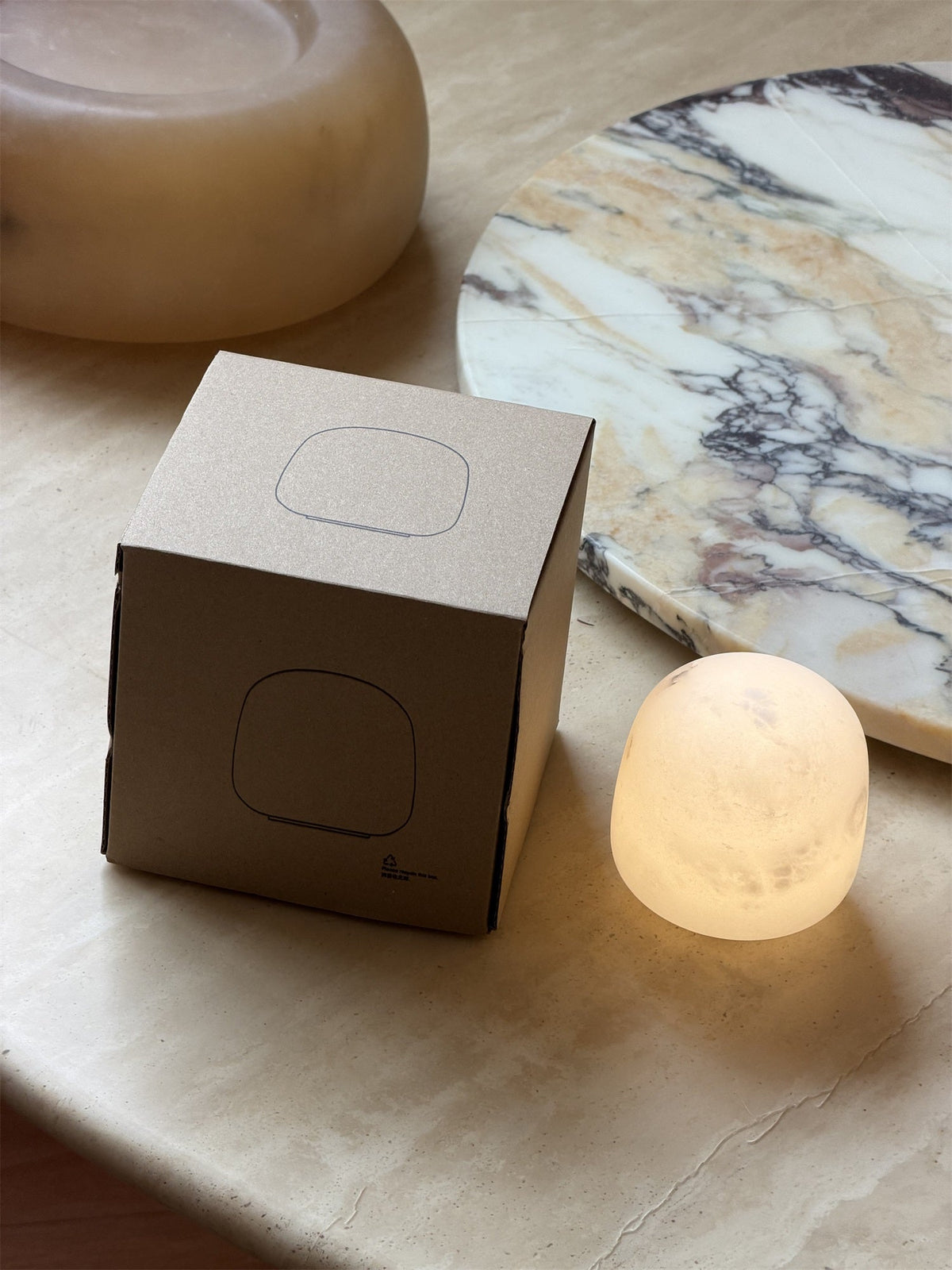 Alvane Minimalist Alabaster Table Lamp
