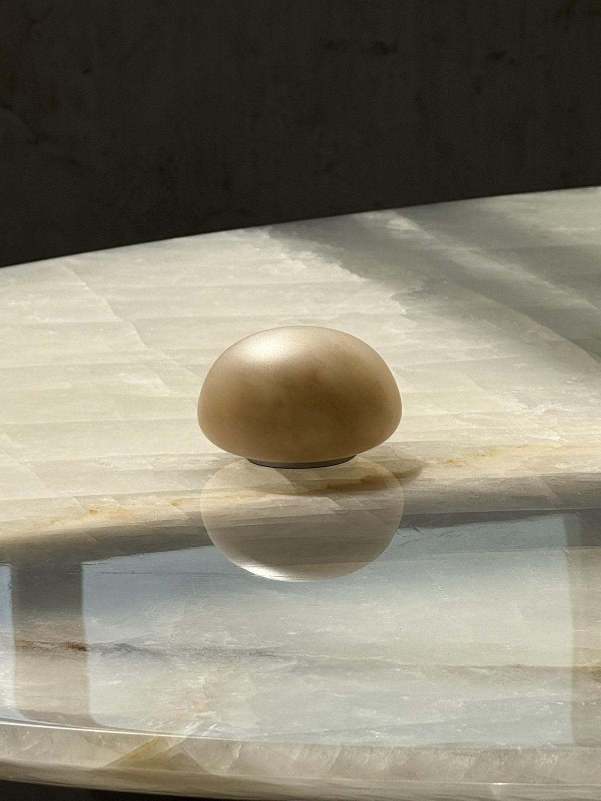 Alvane Minimalist Alabaster Table Lamp