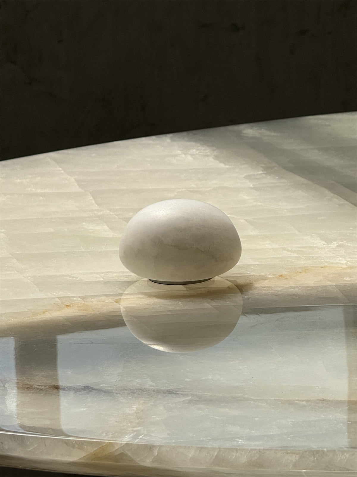Alvane Minimalist Alabaster Table Lamp