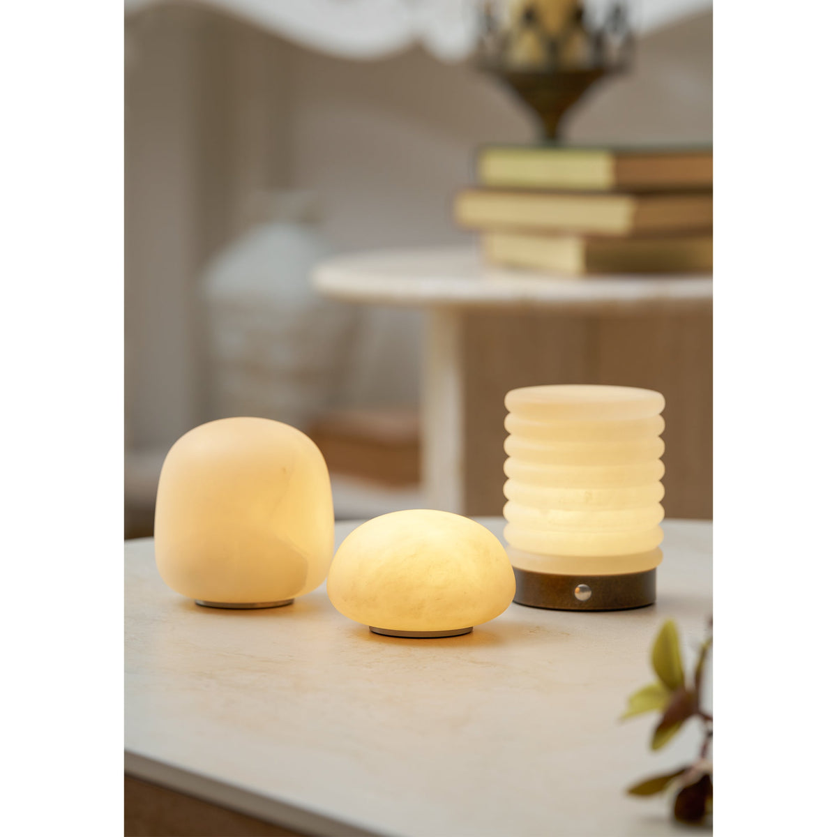 Alvane Minimalist Alabaster Table Lamp
