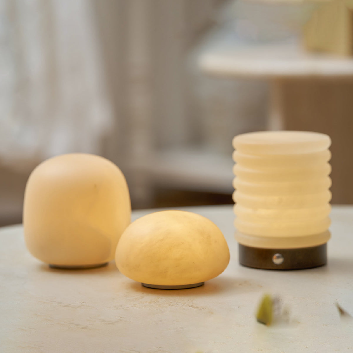 Alvane Minimalist Alabaster Table Lamp
