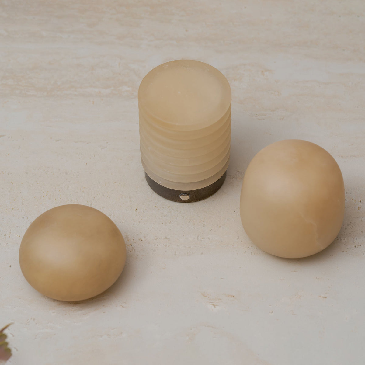 Alvane Minimalist Alabaster Table Lamp